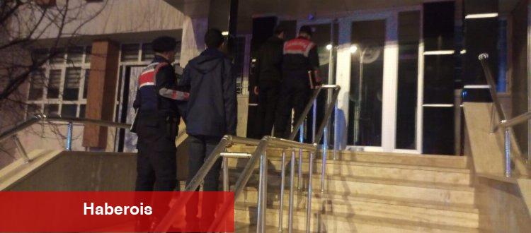 Bilecik Pazaryeri'nde yasa dışı silah ticaretine Jandarma engeli!