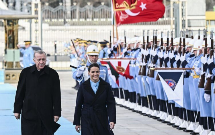 Macaristan Cumhurbaşkanı Novak Türkiye’de... Macaristan'a TANAP takviyesi - Haberois Macaristan Cumhurbaşkanı Novak Türkiye’de... Macaristan'a TANAP takviyesi