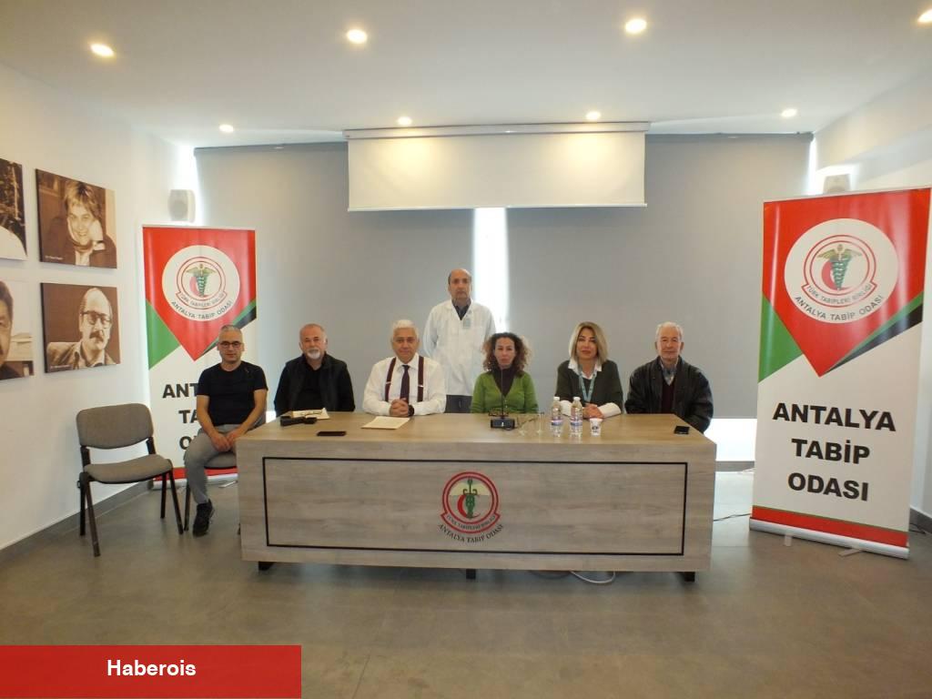 TTB ve Tabip Odalarından COVID-19 ve Zelzelede Yitirilen Sağlıkçılara Vefa