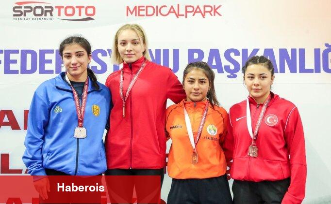 Yozgat'ta düzenlenen güreş turnuvası sona erdi - Haberois Yozgat'ta düzenlenen güreş turnuvası sona erdi