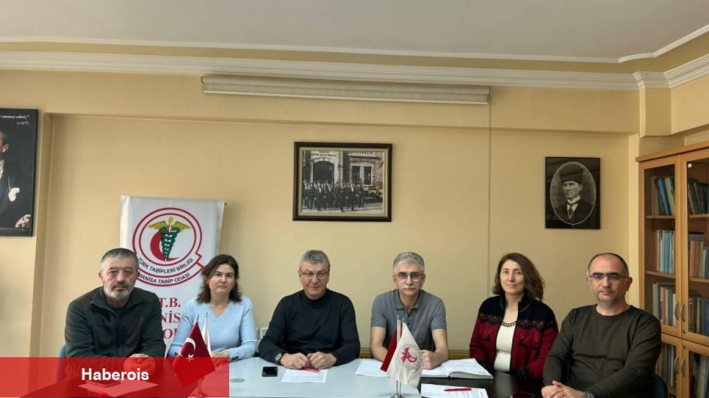 11 Yıl Önce Öldürülen Dr. Ersin Arslan Anıldı, Sağlıkta Şiddet Protesto Edildi