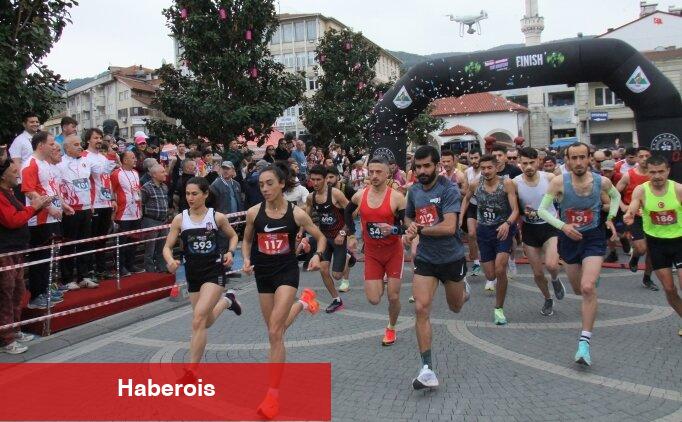 2. Ulusal Devrek Safder Kartoğlu Yarı Maratonu koşuldu - Haberois 2. Ulusal Devrek Safder Kartoğlu Yarı Maratonu koşuldu