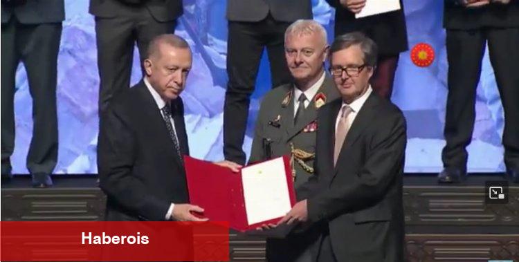 55 bin kişiye 'fedakârlık' nişanı!