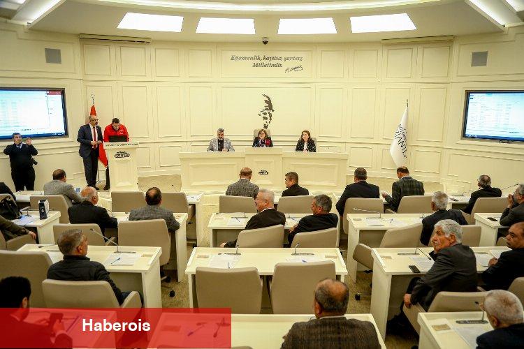 Afetzede Gaziantep'te ücretsiz ulaşıma meclis vizesi