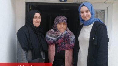 AK Kadınlar Pazaryeri’nde yaşlıları unutmadı - Haberois AK Kadınlar Pazaryeri’nde yaşlıları unutmadı