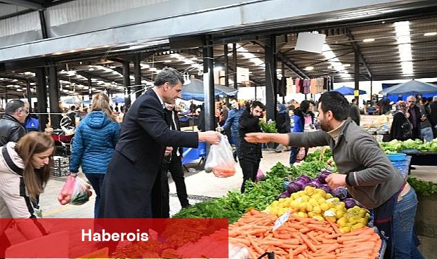 Başkan Kocaman Pazar Alışverişinde - Haberois Başkan Kocaman Pazar Alışverişinde