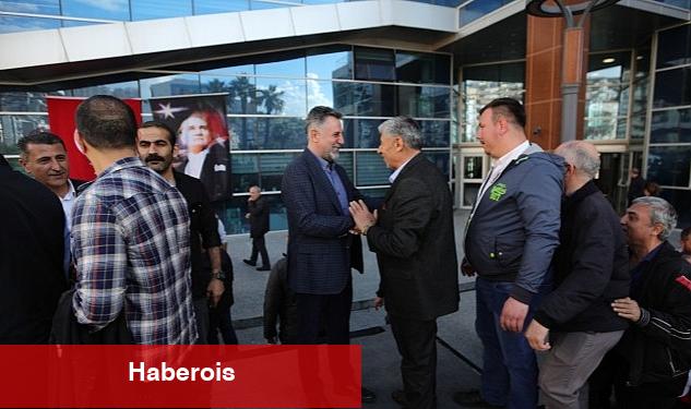 Bayraklı'da bayram coşkusu! Çalışanlara maaş ve ikramiye müjdesi! - Haberois Bayraklı'da bayram coşkusu! Çalışanlara maaş ve ikramiye müjdesi!