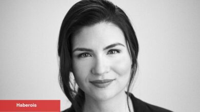 Broadway Yıldızı Phillipa Soo En Sevdiği Pop Şarkısını Söylüyor