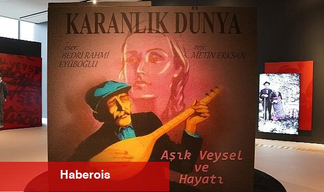 Bu dünyadan Aşık Veysel geçti Aşık Veysel 'Veysel Masraf, İsmi Kalır' standı AKM'de açıldı