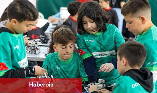 Buca'nın bilim üssü Roboteks'te madalyaları topladı - Haberois Buca'nın bilim üssü Roboteks'te madalyaları topladı