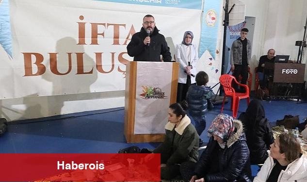 Büyükşehir, Balkanlarda 2 bin kişiye iftar verdi - Haberois Büyükşehir, Balkanlarda 2 bin kişiye iftar verdi