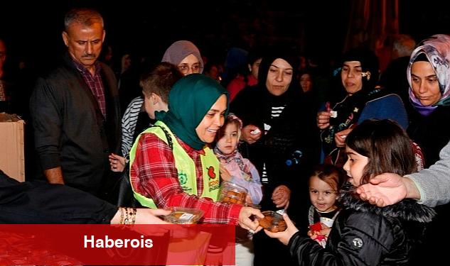 Büyükşehir'den Kadir Gecesi'nde lokma ikramı - Haberois Büyükşehir'den Kadir Gecesi'nde lokma ikramı