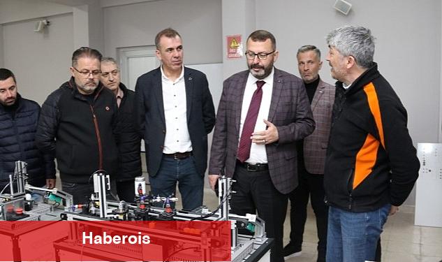 Büyükşehir'den meslek lisesi öğrencilere destek