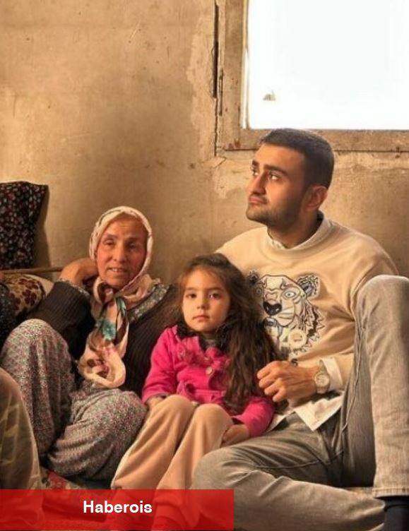 CZN Burak'tan sarsıntı bölgesine alkışlanacak hareket!