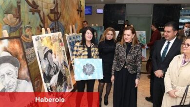 DEÜ'de Aşık Veysel, Resim Sergidi İle Anıldı