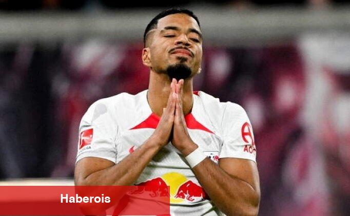 Dortmund taraftarlarından Henrichs'e ırkçı taarruz - Haberois Dortmund taraftarlarından Henrichs'e ırkçı taarruz