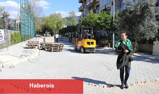 Efes Selçuk'ta Çalışmalar Sürüyor, Cumhuriyet Mahallesi'nde Yollar Yenileniyor - Haberois Efes Selçuk'ta Çalışmalar Sürüyor, Cumhuriyet Mahallesi'nde Yollar Yenileniyor