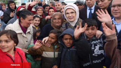 Emine Erdoğan: Malatya'da sarsıntıdan etkilenen kardeşlerimizle bir ortaya geldik