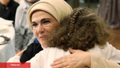 Emine Erdoğan 'Sevgi Evleri' çocuklarıyla iftar sofrasında buluştu
