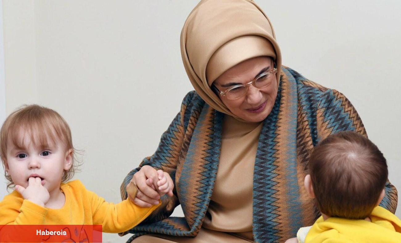 Emine Erdoğan 'Yetimler Günü' vesilesiyle esirgeyici ailelere teşekkür paylaşımı yaptı