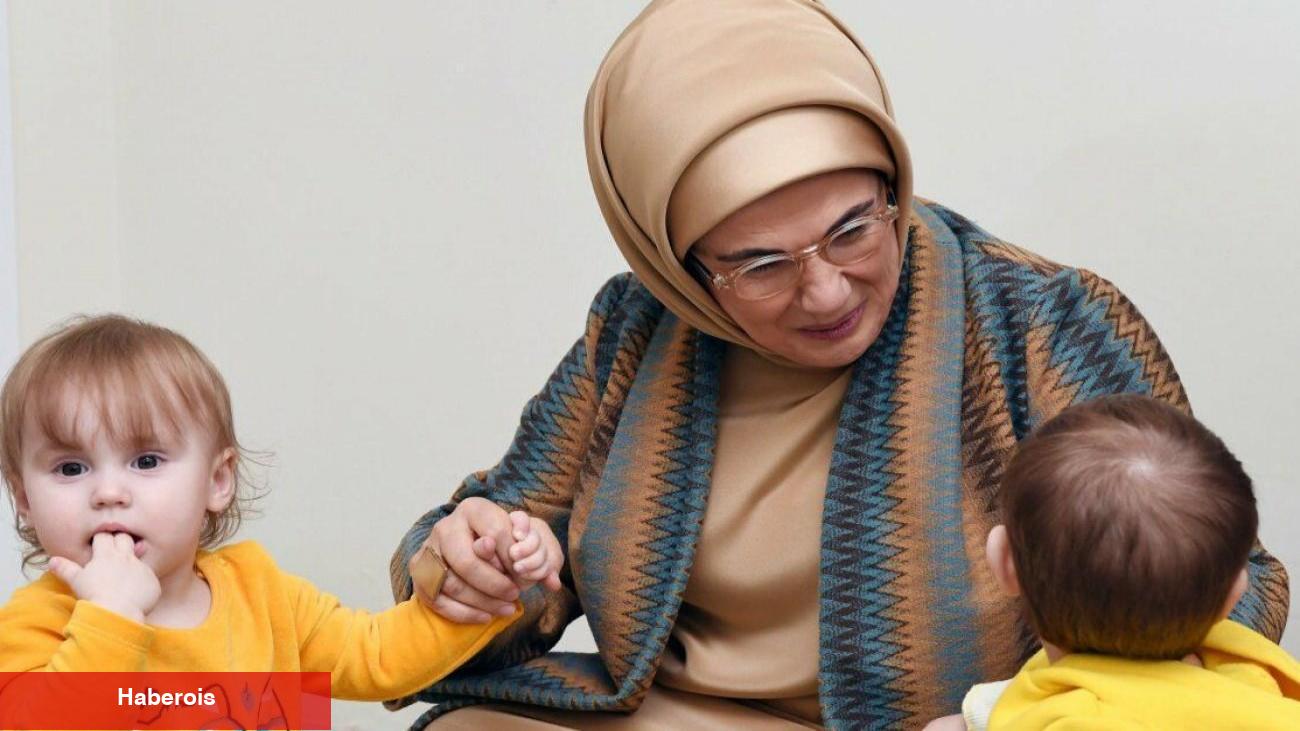 Emine Erdoğan 'Yetimler Günü' vesilesiyle esirgeyici ailelere teşekkür paylaşımı yaptı