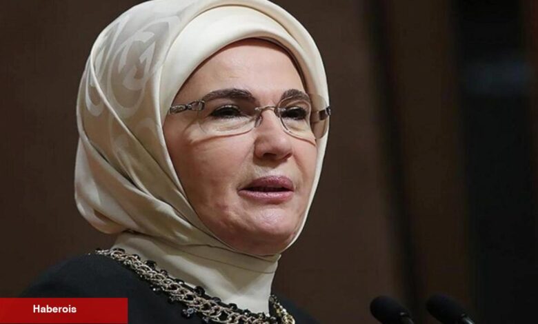 Emine Erdoğan'dan Ramazan Bayramı mesajı! "Milletimizin ve İslam âleminin..." - Haberois Emine Erdoğan'dan Ramazan Bayramı mesajı! "Milletimizin ve İslam âleminin..."