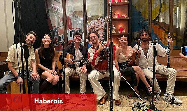 Evrencan Gündüz ve Naz Özgülüş'ün Yeni Şarkısı "Çare Ol Bana" Lansmanı Ünlü İsimlerle Gerçekleşti - Haberois Evrencan Gündüz ve Naz Özgülüş'ün Yeni Şarkısı "Çare Ol Bana" Lansmanı Ünlü İsimlerle Gerçekleşti