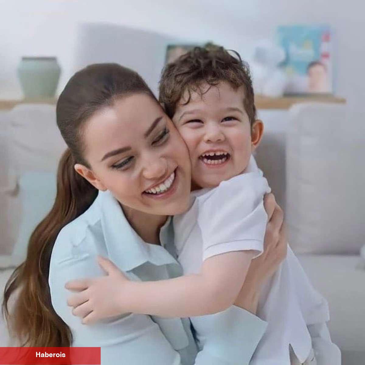 Fahriye Evcen Karan'ın dans ettiği anları paylaştı: Çocuklar yeryüzündeki en hoş şey!