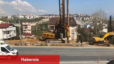 Feribot yolu üstgeçidinde kazıklar çakılmaya başlandı