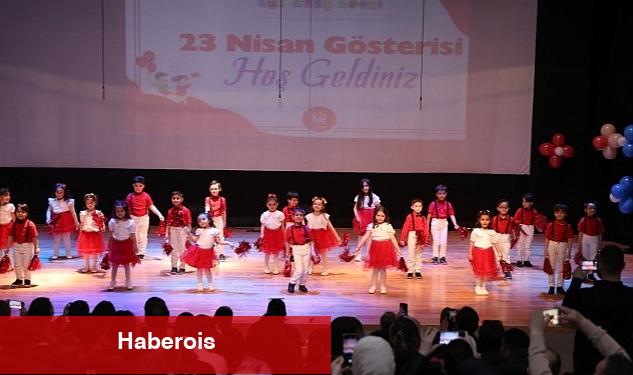 Gül Kreş Adası'nın Minik Yürekleri 23 Nisan Coşkusunu Başlattı - Haberois Gül Kreş Adası'nın Minik Yürekleri 23 Nisan Coşkusunu Başlattı