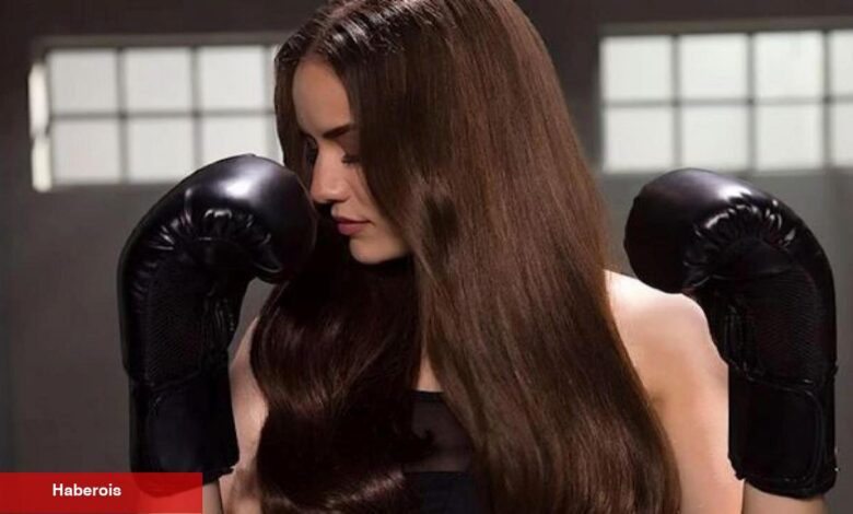İkinci defa anne olan Fahriye Evcen boksör oldu! O halleri gündem oldu - Haberois İkinci defa anne olan Fahriye Evcen boksör oldu! O halleri gündem oldu