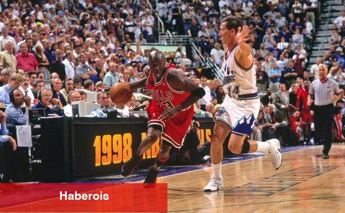 Jordan'ın 1998 NBA Finalleri'nden ayakkabıları açık artırmada! - Haberois Jordan'ın 1998 NBA Finalleri'nden ayakkabıları açık artırmada!