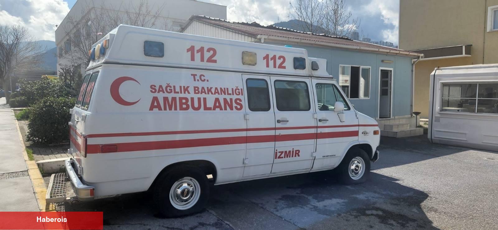 Kanada’dan Getirtilen Çeyrek Asırlık Chevy Van Ambulans Kaderine Terk Edildi