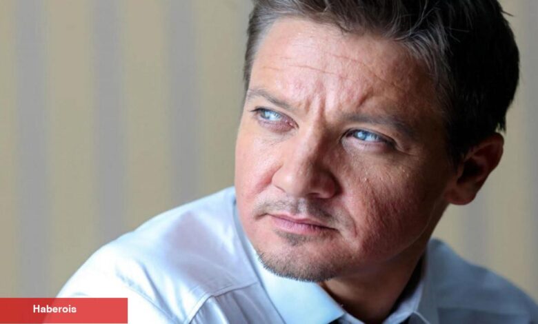 Kar küreme aracının altında kalan Jeremy Renner birinci sefer konuştu: Kusurumun bedelini ödedim! - Haberois Kar küreme aracının altında kalan Jeremy Renner birinci sefer konuştu: Kusurumun bedelini ödedim!