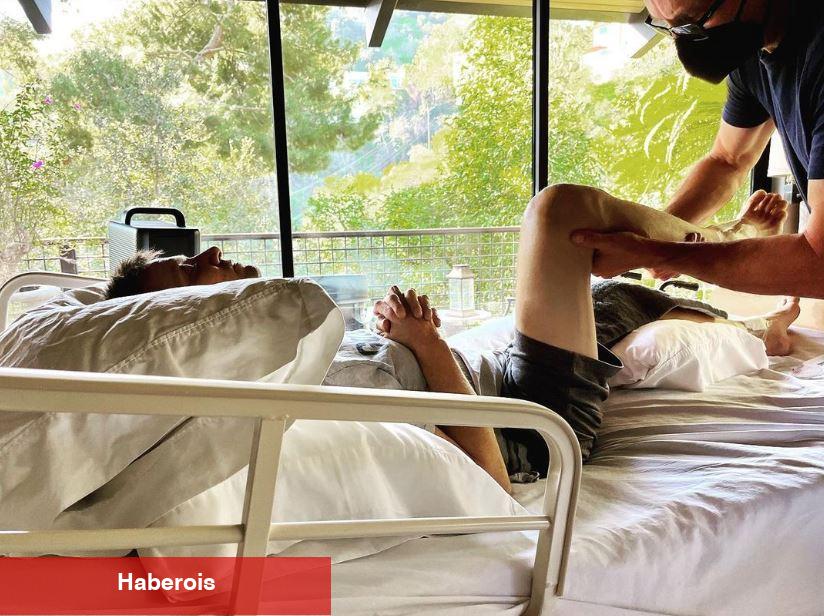 Kar küreme aracının altında kalan Jeremy Renner'dan kırmızı halı sürprizi!