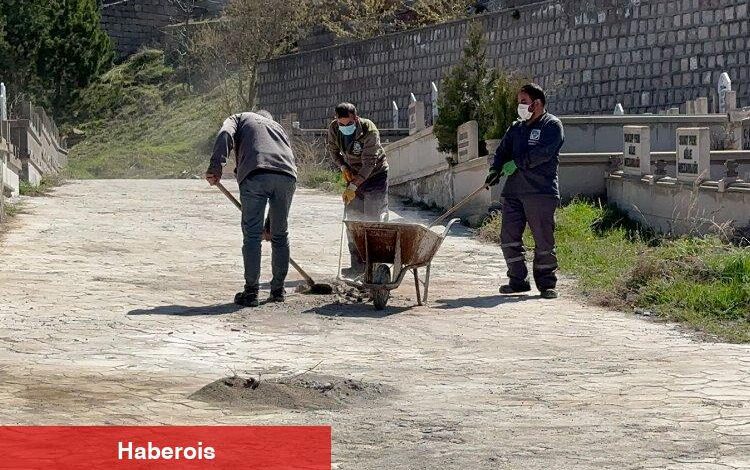 Kayseri Melikgazi'de mezarlıklar bayrama hazırlanıyor - Haberois Kayseri Melikgazi'de mezarlıklar bayrama hazırlanıyor