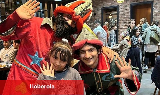 Kentin Mutfaklarında Hacivat ve Karagöz var - Haberois Kentin Mutfaklarında Hacivat ve Karagöz var