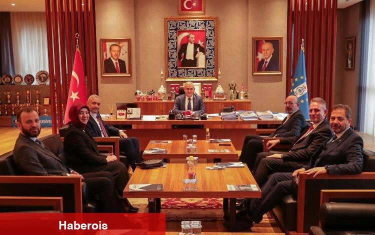Kütahya'da AK Partili vekil adaylardan Başkan Işık'a ziyaret - Haberois Kütahya'da AK Partili vekil adaylardan Başkan Işık'a ziyaret