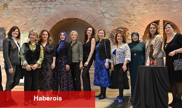 Lale ve Kadın Sergisi İstanbul Lale Vakfı'nda Açıldı - Haberois Lale ve Kadın Sergisi İstanbul Lale Vakfı'nda Açıldı