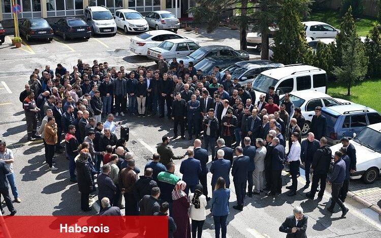 Memduh Büyükkılıç'tan duygusal konuşma - Haberois Memduh Büyükkılıç'tan duygusal konuşma