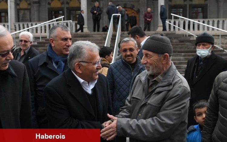 Memduh Büyükkılıç'tan ilçelere hizmet yağmuru - Haberois Memduh Büyükkılıç'tan ilçelere hizmet yağmuru