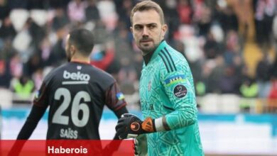 Mert Günok, Altay Bayındır'ı geride bıraktı