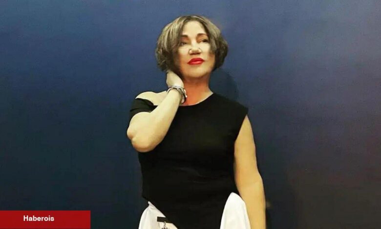 Nazan Öncel oğlunu evlendirdi, düğüne gidemedi! "Bize de bayram bu türlü geldi" - Haberois Nazan Öncel oğlunu evlendirdi, düğüne gidemedi! "Bize de bayram bu türlü geldi"