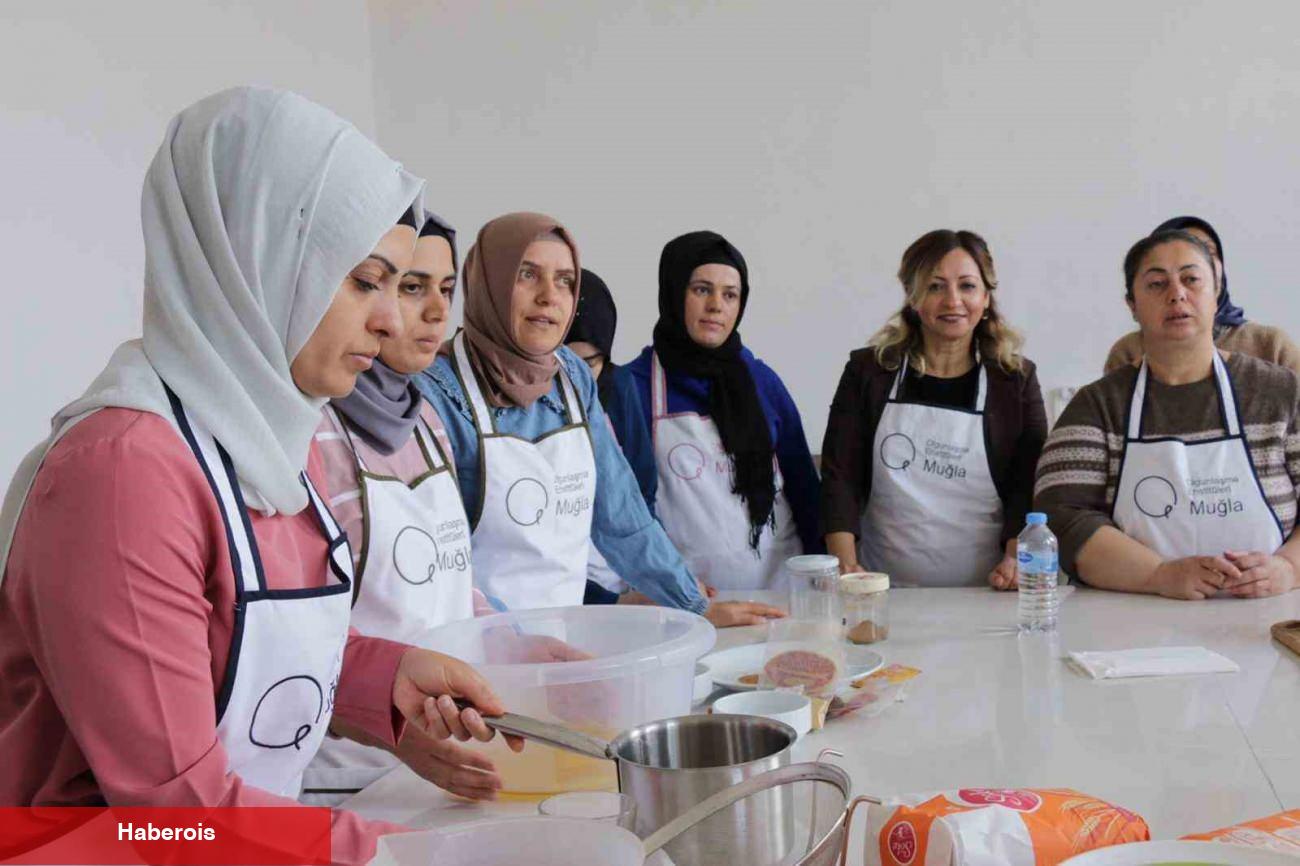 Osmaniye'nin meşhur bayram lezzeti kömbe depremzedeler için pişiyor!
