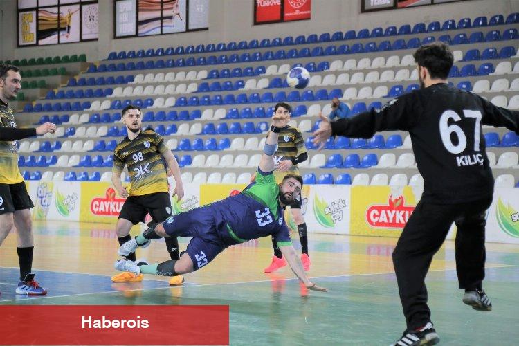 Rize Belediyespor Hentbol Play-Off'a başkan gidiyor