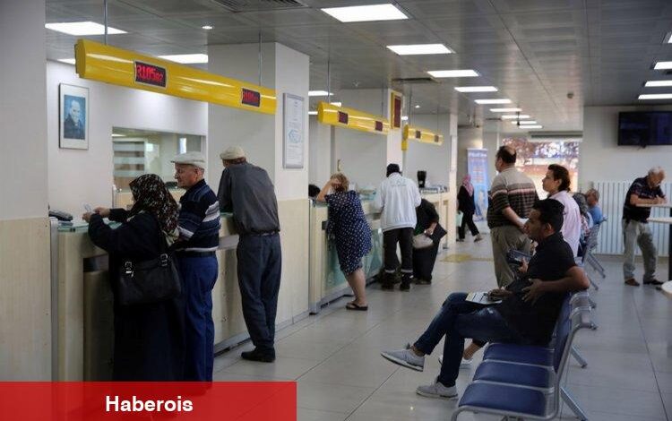 SGK çalışanları sorunlarını çözüm önerileriyle dile getiriyor - Haberois SGK çalışanları sorunlarını çözüm önerileriyle dile getiriyor