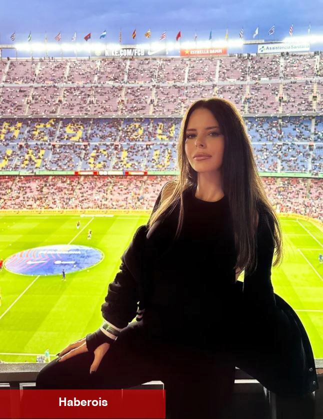Simge Sağın Barcelona stadyumu'nu salladı! Birinci Türk olarak tarihe geçti