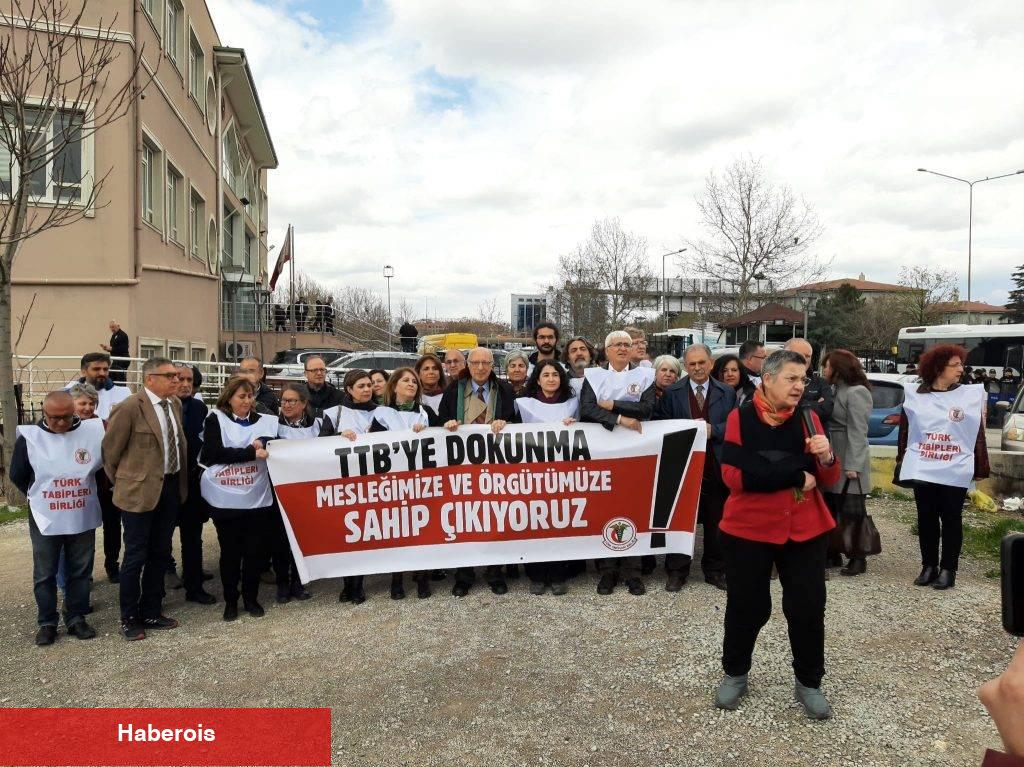 TTB Merkez Konseyi’nin Misyondan Alınması Davasına Erteleme