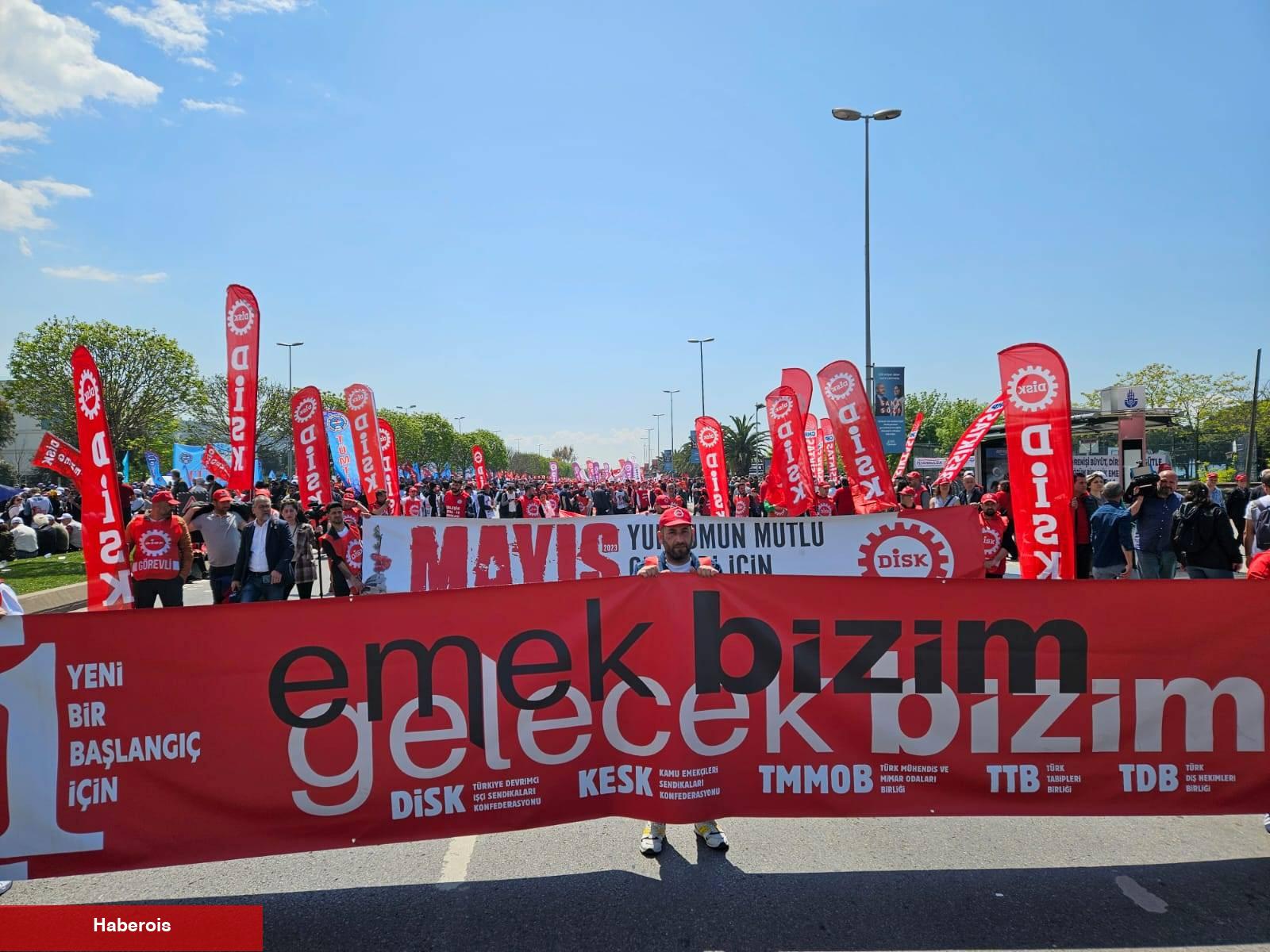 1 Mayıs Ülke Genelinde Kutlanıyor, Taksim’de Gözaltılar Var!