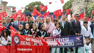 19 Mayıs Bergama'da törenle kutlandı